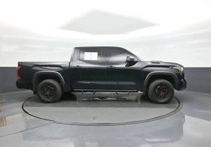 2024 Toyota Tundra TRD Pro Crew Max — thumbnail 8