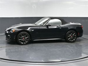 2018 FIAT 124 Spider Abarth — thumbnail 3