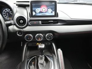 2018 FIAT 124 Spider Abarth — thumbnail 6