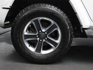 2018 Jeep Wrangler Unlimited Sahara — thumbnail 8