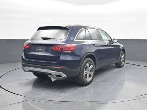 Used 2022 Mercedes-Benz GLC GLC 300 4MATIC SUV — thumbnail 8