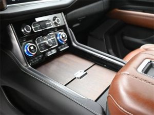 2024 GMC Yukon XL Denali Ultimate — thumbnail 14