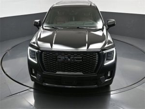 2024 GMC Yukon XL Denali Ultimate — thumbnail 10