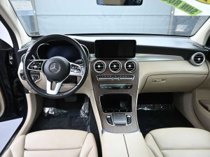 Used 2022 Mercedes-Benz GLC GLC 300 4MATIC SUV — thumbnail 18