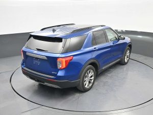 Used 2023 Ford Explorer XLT 4WD — thumbnail 33
